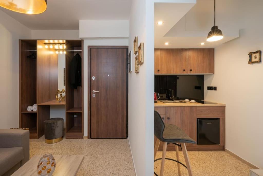 Dema Luxury Suites - Perikleous E6 Athènes Extérieur photo