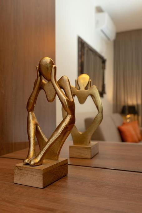 Dema Luxury Suites - Perikleous E6 Athènes Extérieur photo