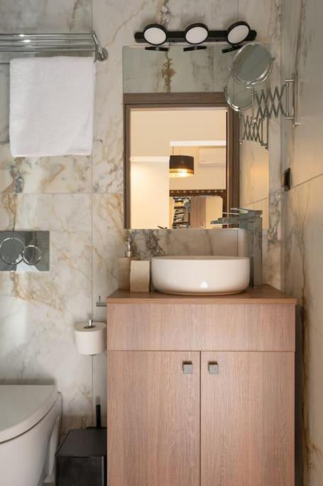 Dema Luxury Suites - Perikleous E6 Athènes Extérieur photo